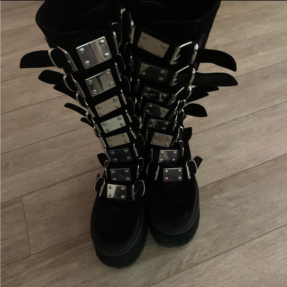 black velvet demonia 318’s